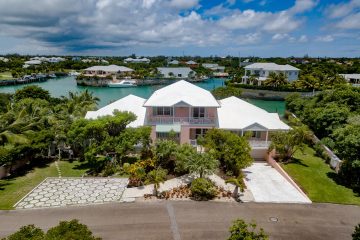 Central Eleuthera Vacation Homes